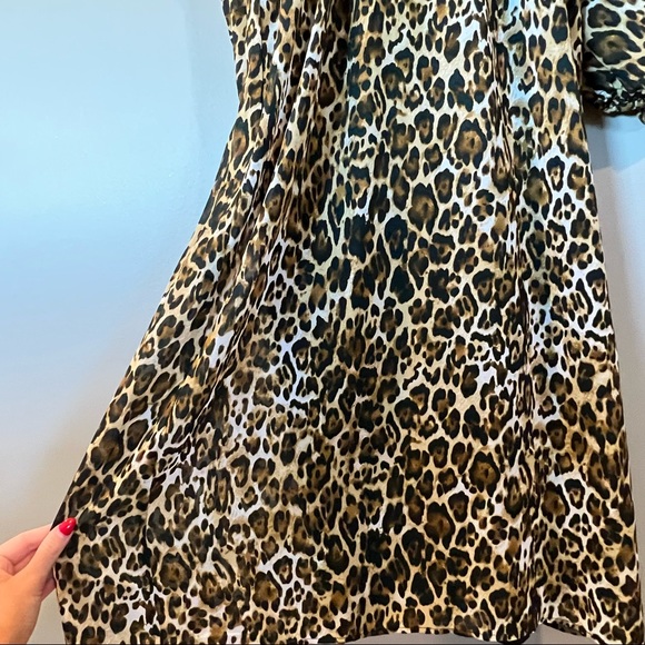 WAYF Gabrielle Leopard Animal Print Midi Dress Small - Picture 6 of 9